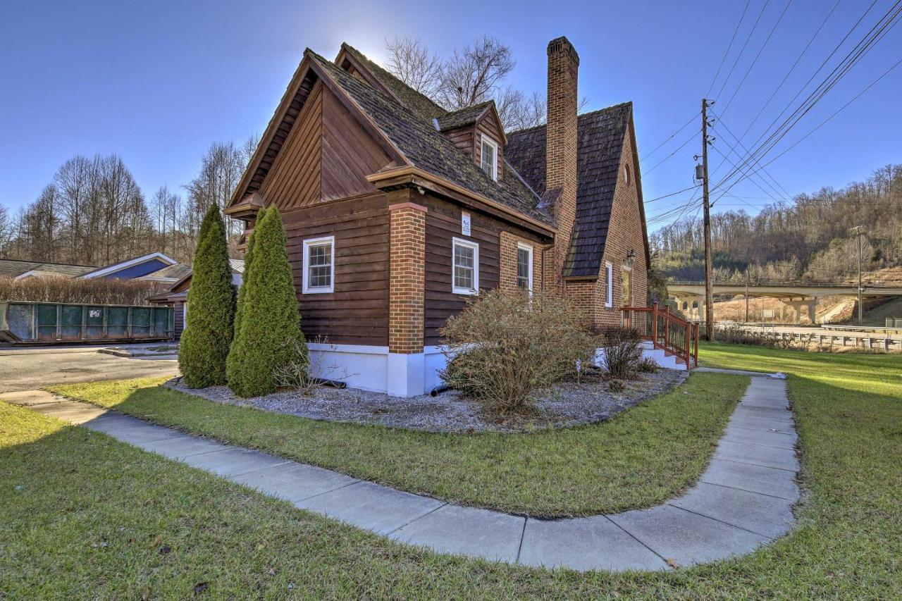 Homeplace With Yard - 10 Mi To Jenny Wiley! Paintsville المظهر الخارجي الصورة