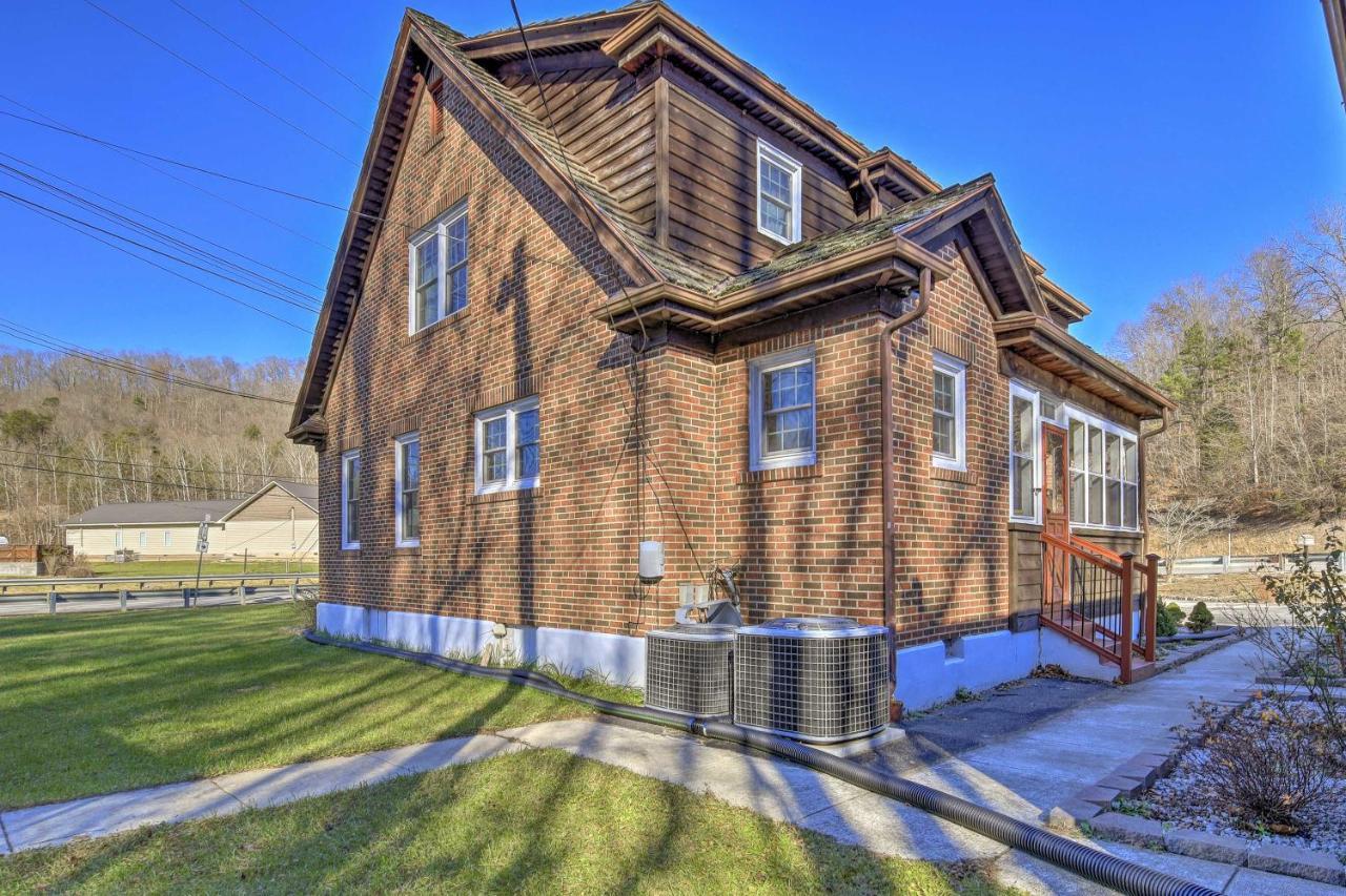 Homeplace With Yard - 10 Mi To Jenny Wiley! Paintsville المظهر الخارجي الصورة